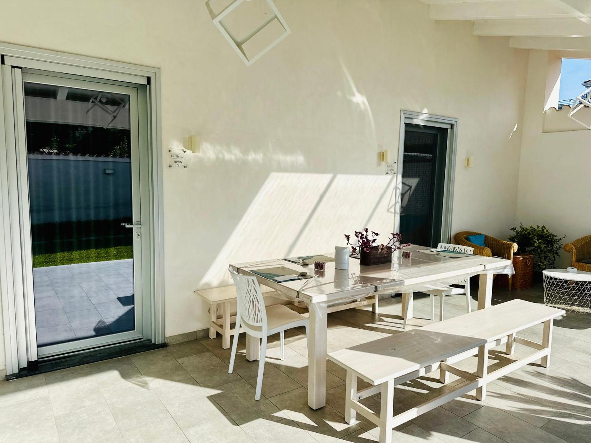 Invilla Bed&Breakfast - Quality Rooms Санта-Марія-ді-Кастеллабате Екстер'єр фото